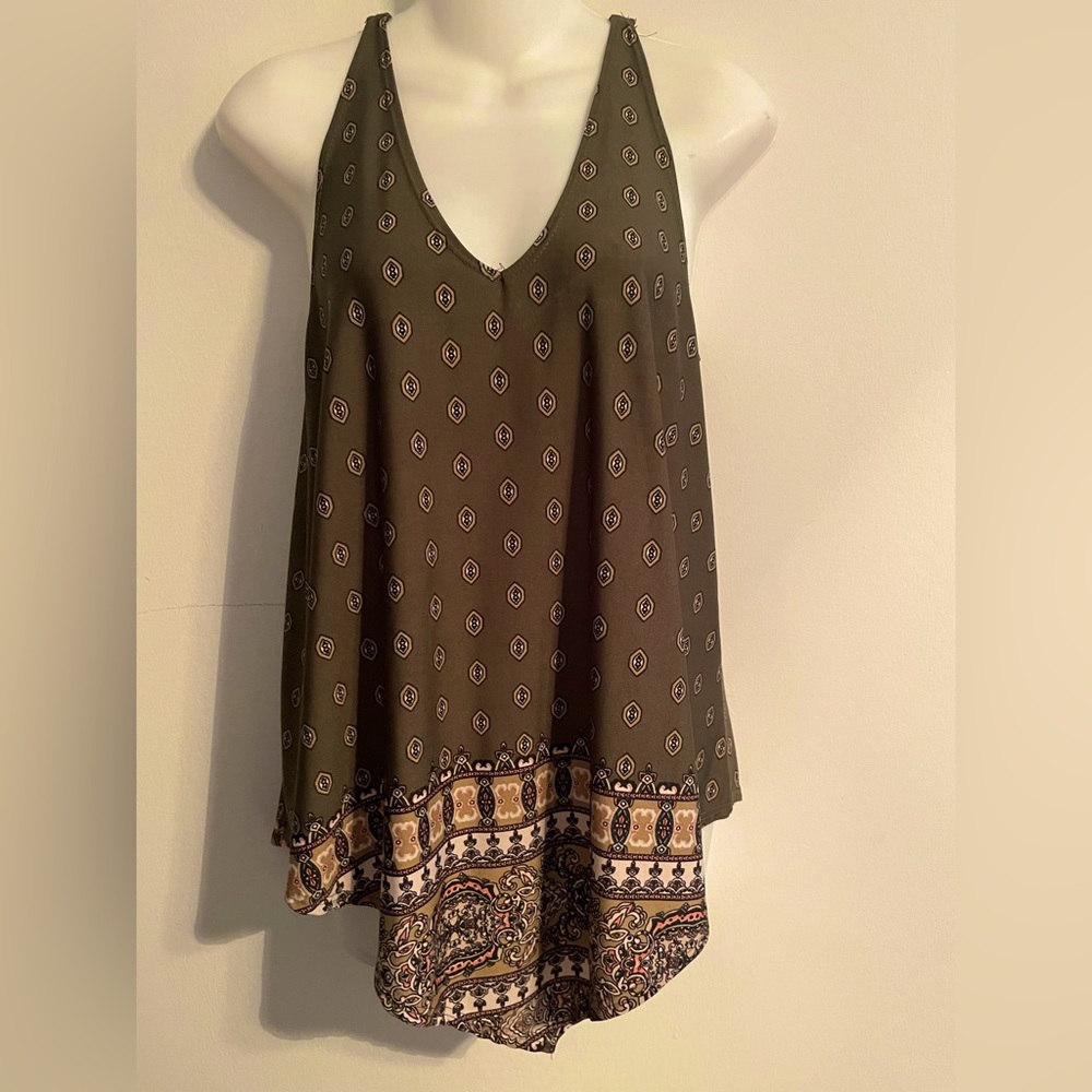 FIRST LOVE Sleeveless blouse